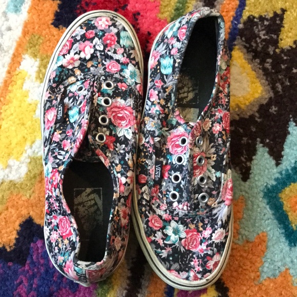 Vans Shoes - floral vans
